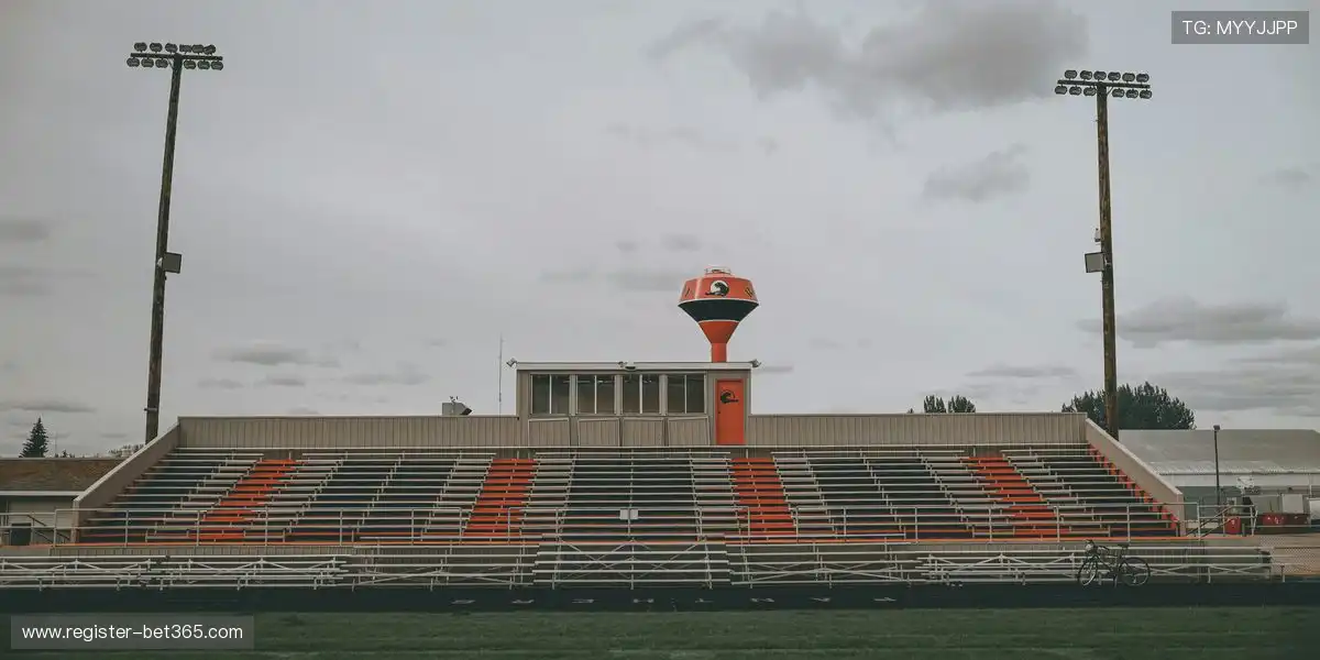 米兰南看台,业余联赛频,现低级错误,博鱼体育官网,博鱼体育app,博鱼体育APP下载